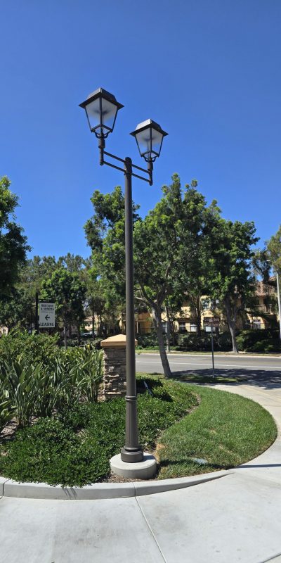 Aluminum Pole